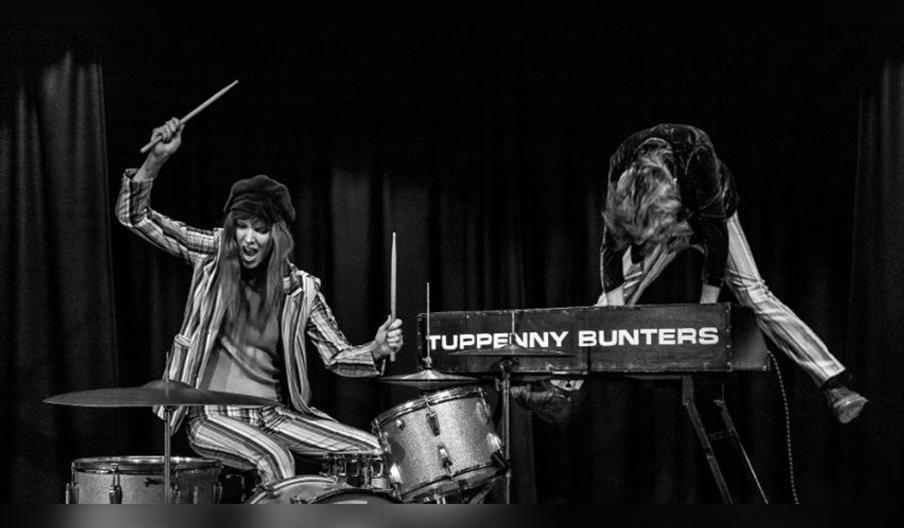 The Tuppenny Bunters